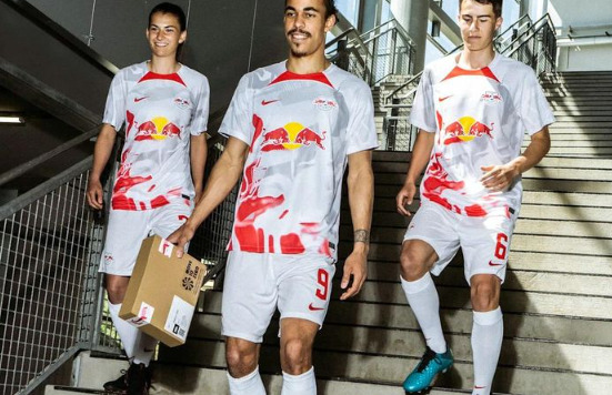 Technologické revoluce v dresu Jak inovace mění domácí kit RB Leipzig